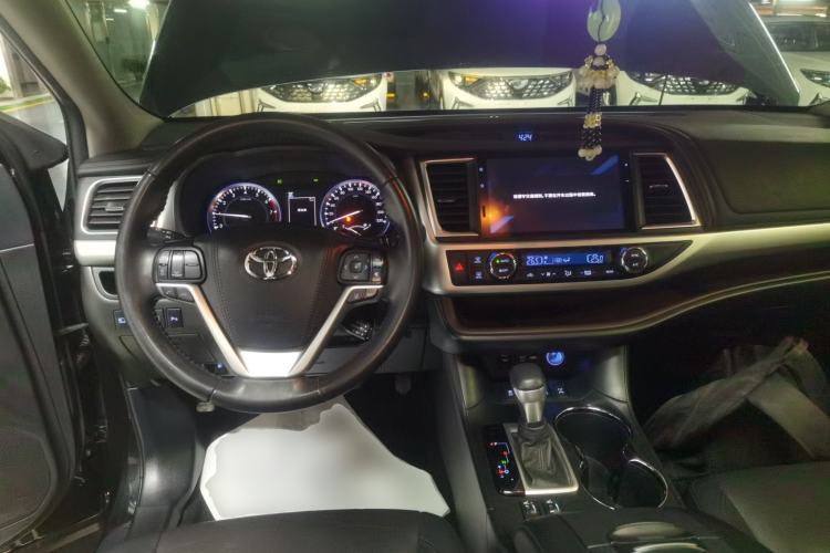 Used Toyota Highlander 2021 2.0T Four-Wheel Drive Luxury Edition 7 Seats Steering Wheel