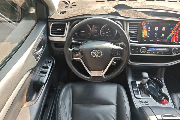 Used Toyota Highlander 2021 2.0T Four-Wheel Drive Luxury Edition 7 Seats Steering Wheel