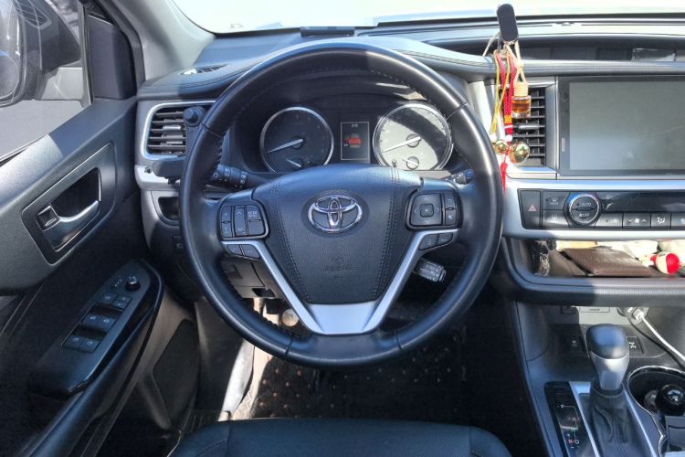 Used Toyota Highlander 2021 2.0T Four-Wheel Drive Luxury Edition 7 Seats Steering Wheel
