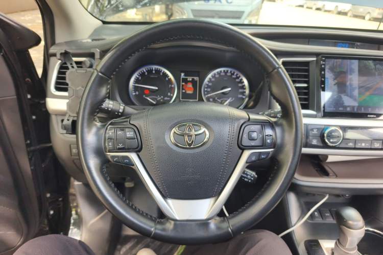 Used Toyota Highlander 2021 2.0T Four-Wheel Drive Luxury Edition 7 Seats Steering Wheel