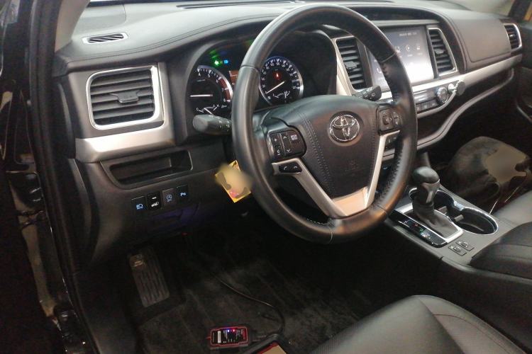 Used Toyota Highlander 2021 2.0T Four-Wheel Drive Luxury Edition 7 Seats Steering Wheel