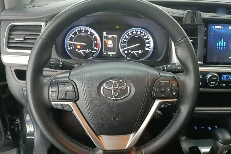 Used Toyota Highlander 2021 2.0T Four-Wheel Drive Luxury Edition 7 Seats Steering Wheel