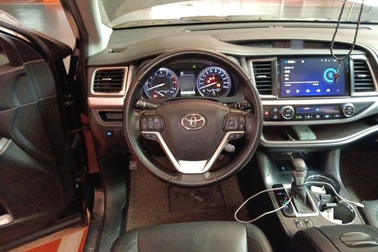 Used Toyota Highlander 2021 2.0T Four-Wheel Drive Luxury Edition 7 Seats Steering Wheel