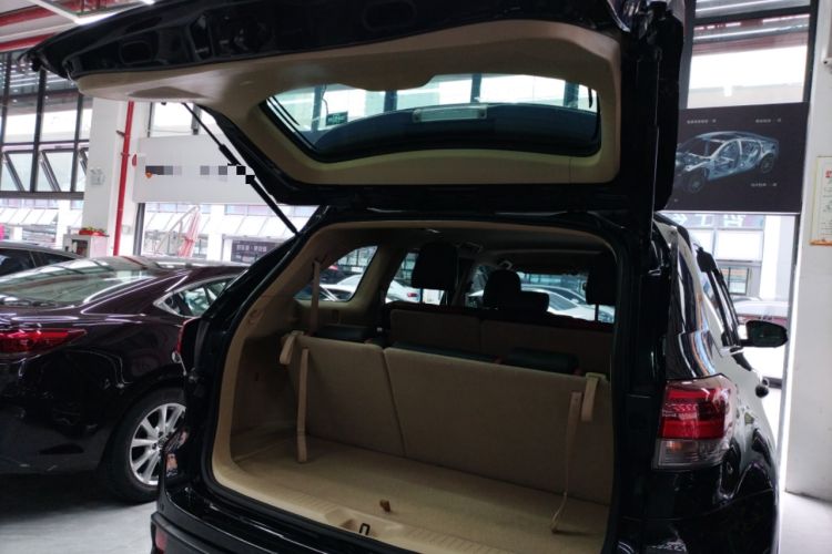 Used Toyota Highlander 2021 2.0T Two-Wheel Drive Elite Version 7-Seater Trunk
