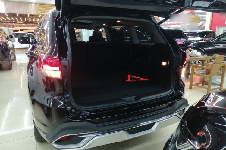 Used Toyota Highlander 2021 2.0T Four-Wheel Drive Prestige Version 7 Seats Trunk