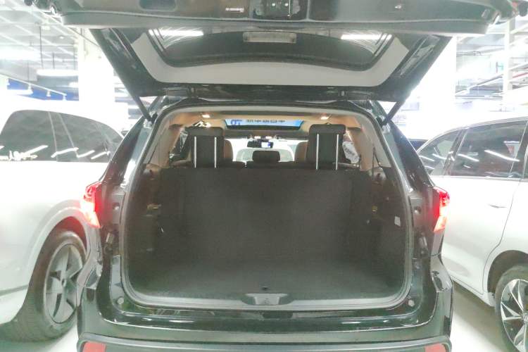 Used Toyota Highlander 2021 2.0T Four-Wheel Drive Luxury Edition 7 Seats Trunk