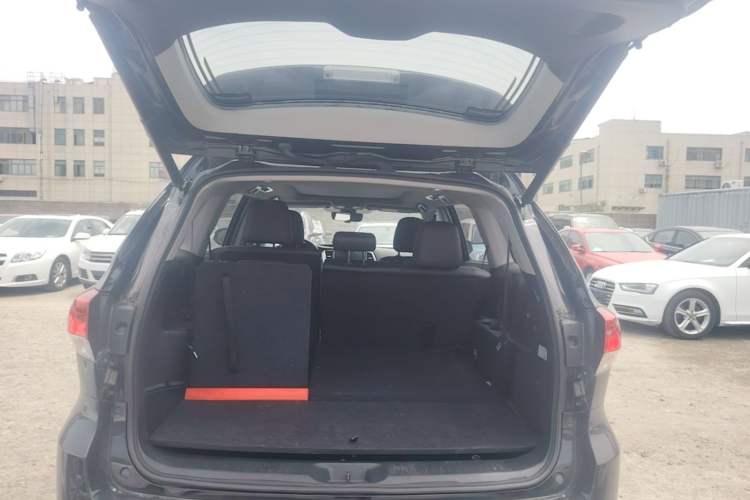 Used Toyota Highlander 2021 2.0T Four-Wheel Drive Prestige Version 7 Seats Trunk