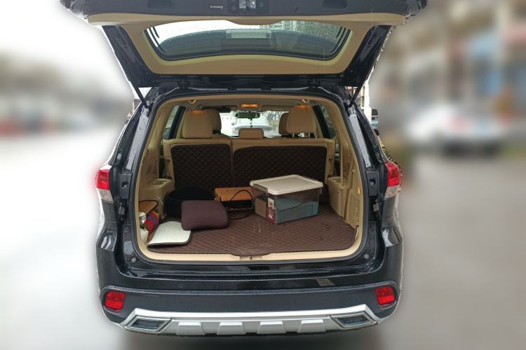Used Toyota Highlander 2021 2.0T Four-Wheel Drive Elite Edition 7-Seater Trunk