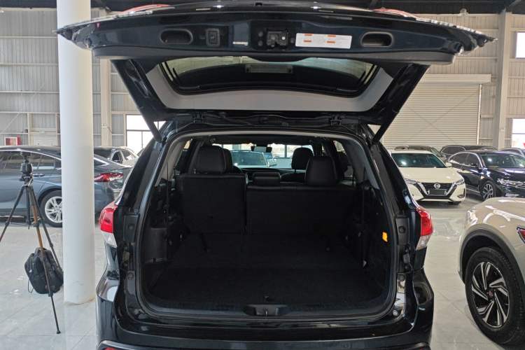 Used Toyota Highlander 2021 2.0T Four-Wheel Drive Prestige Version 7 Seats Trunk