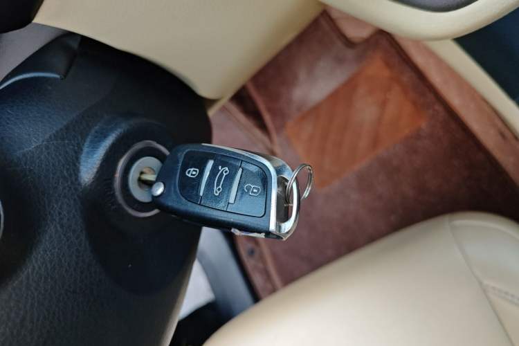 Used Toyota Highlander 2021 2.0T Four-Wheel Drive Elite Edition 7-Seater Vehicle Key