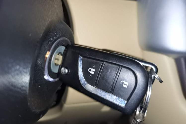 Used Toyota Highlander 2021 2.0T Four-Wheel Drive Elite Edition 7-Seater Vehicle Key