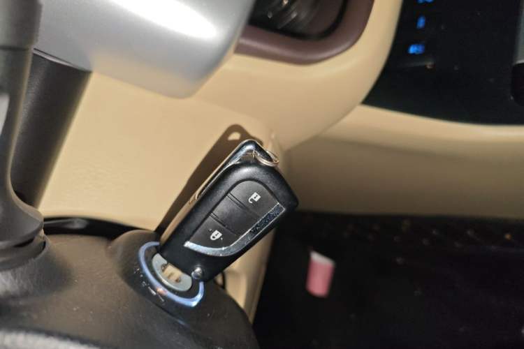 Used Toyota Highlander 2021 2.0T Four-Wheel Drive Elite Edition 7-Seater Vehicle Key