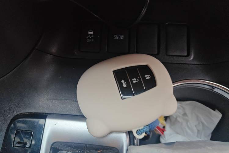 Used Toyota Highlander 2021 2.0T Two-Wheel Drive Elite Version 7-Seater Vehicle Key