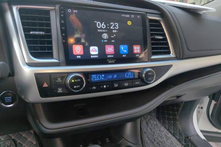 Used Toyota Highlander 2021 2.0T Four-Wheel Drive Knight Edition 7 Seats Audio And AC Panel