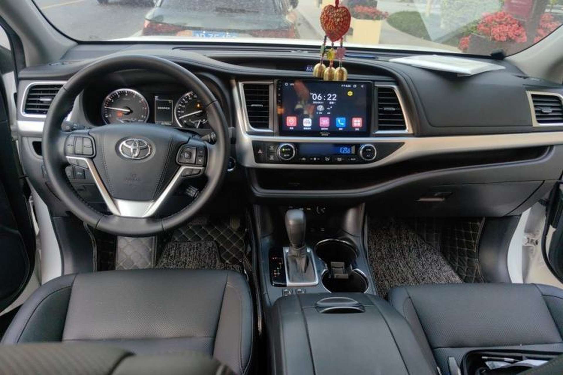 Used Toyota Highlander 2021 2.0T Four-Wheel Drive Knight Edition 7 Seats Center Console