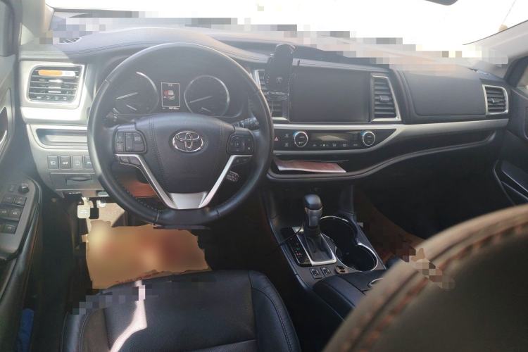 Used Toyota Highlander 2021 2.0T Four-Wheel Drive Luxury Edition 7 Seats Center Console
