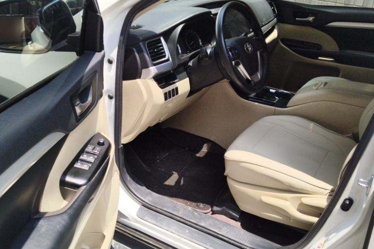 Used Toyota Highlander 2021 2.0T Four-Wheel Drive Elite Edition 7-Seater Driver Seat