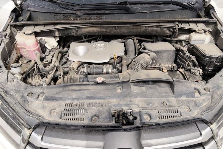 Used Toyota Highlander 2021 2.0T Four-Wheel Drive Elite Edition 7-Seater Engine Bay