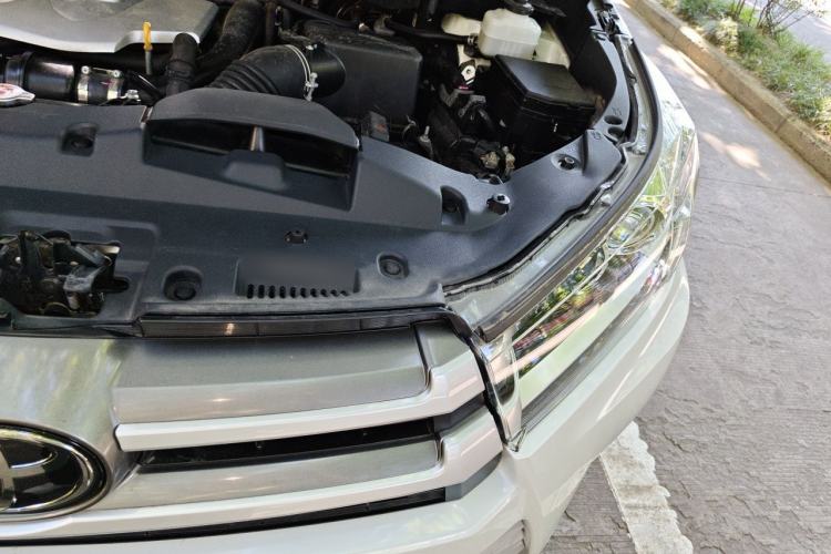 Used Toyota Highlander 2021 2.0T Four-Wheel Drive Luxury Edition 7 Seats Engine Bay Left