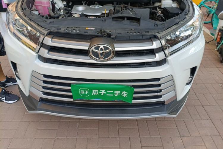Used Toyota Highlander 2021 2.0T Four-Wheel Drive Elite Edition 7-Seater Engine Bay