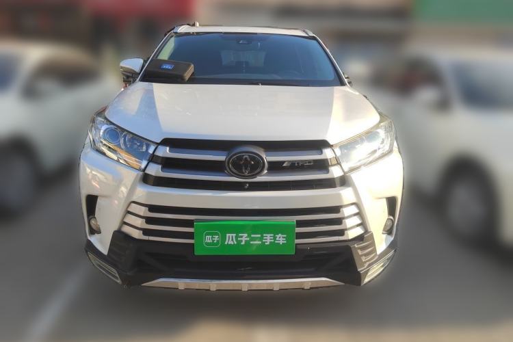 Used Toyota Highlander 2021 2.0T Four-Wheel Drive Luxury Edition 7 Seats Front
