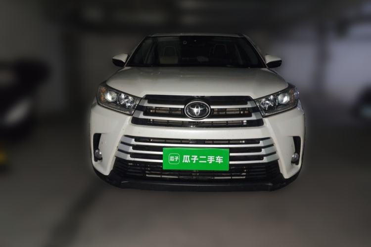 Used Toyota Highlander 2021 2.0T Four-Wheel Drive Luxury Edition 7 Seats Front