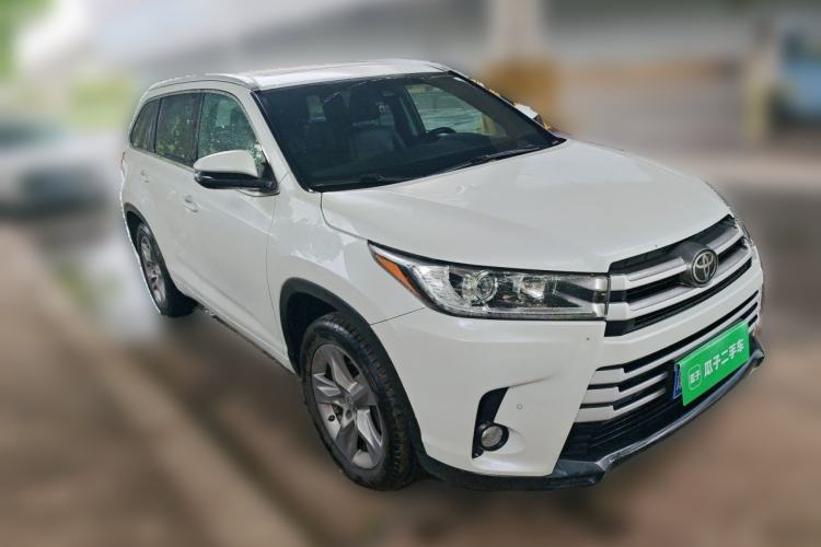 Used Toyota Highlander 2021 2.0T Four-Wheel Drive Luxury Edition 7 Seats Front Right 45 Deg