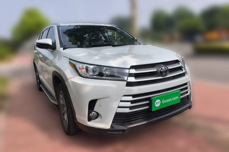 Used Toyota Highlander 2021 2.0T Four-Wheel Drive Luxury Edition 7 Seats Front Right 45 Deg