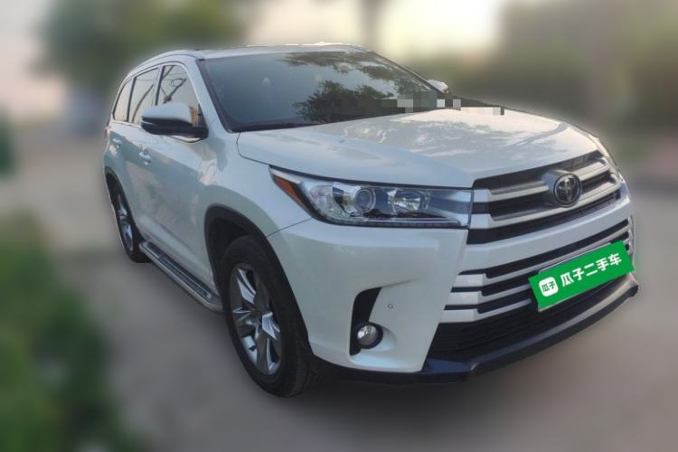 Used Toyota Highlander 2021 2.0T Four-Wheel Drive Luxury Edition 7 Seats Front Right 45 Deg