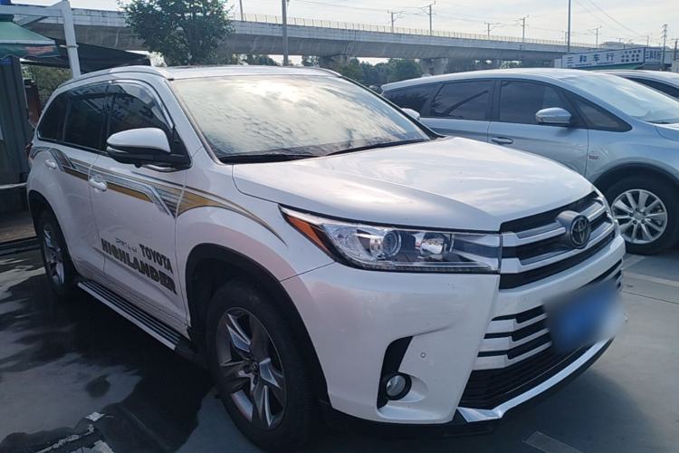 Used Toyota Highlander 2021 2.0T Four-Wheel Drive Luxury Edition 7 Seats Front Right 45 Deg