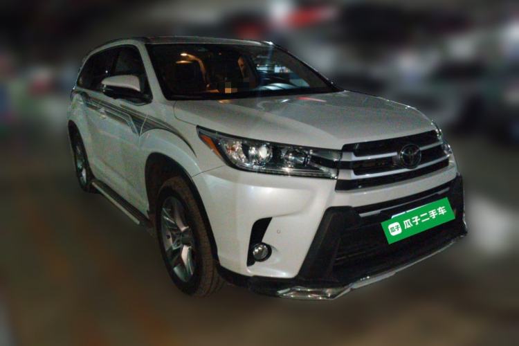 Used Toyota Highlander 2021 2.0T Four-Wheel Drive Luxury Edition 7 Seats Front Right 45 Deg