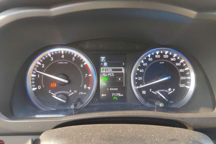 Used Toyota Highlander 2021 2.0T Four-Wheel Drive Luxury Edition 7 Seats Instrument Cluster