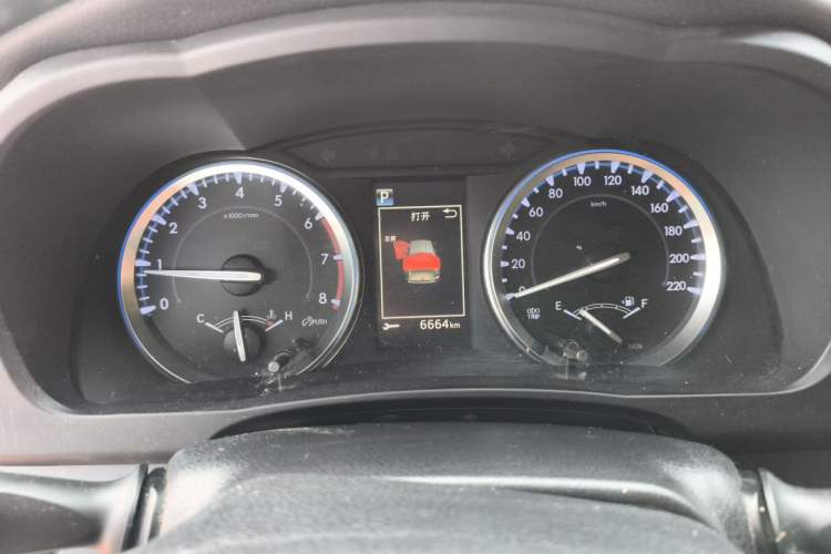 Used Toyota Highlander 2021 2.0T Four-Wheel Drive Luxury Edition 7 Seats Instrument Cluster