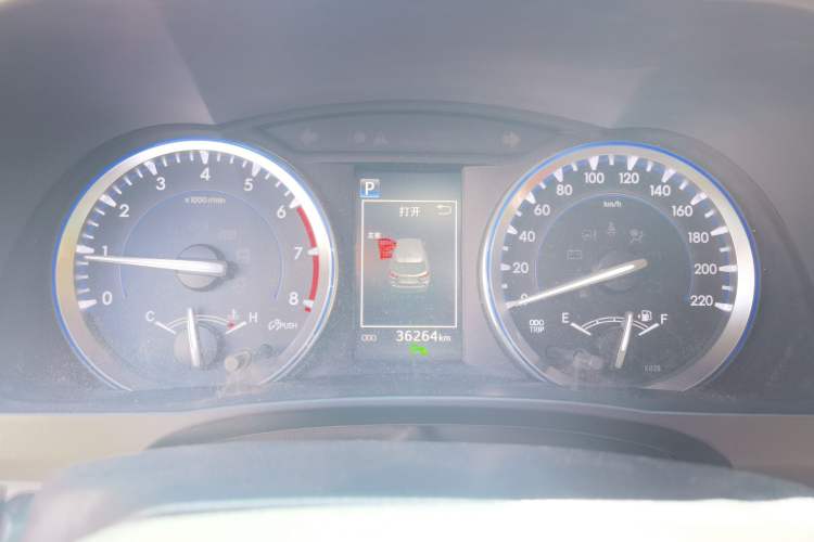 Used Toyota Highlander 2021 2.0T Four-Wheel Drive Luxury Edition 7 Seats Instrument Cluster