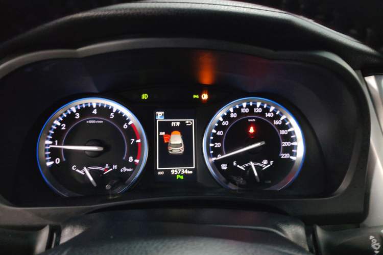 Used Toyota Highlander 2021 2.0T Four-Wheel Drive Prestige Version 7 Seats Instrument Cluster