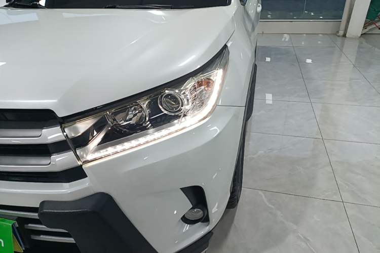 Used Toyota Highlander 2021 2.0T Four-Wheel Drive Elite Edition 7-Seater Left Front Headlight