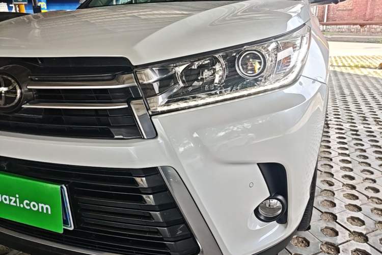 Used Toyota Highlander 2021 2.0T Four-Wheel Drive Prestige Version 7 Seats Left Front Headlight
