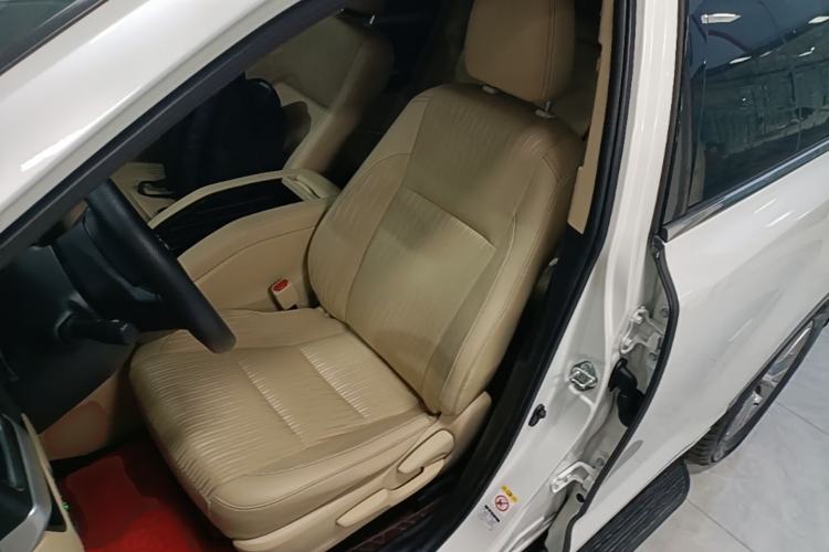 Used Toyota Highlander 2021 2.0T Four-Wheel Drive Elite Edition 7-Seater Left Front Seat