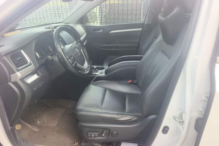 Used Toyota Highlander 2021 2.0T Four-Wheel Drive Prestige Version 7 Seats Left Front Seat