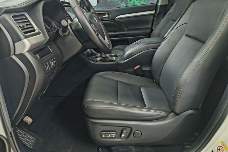 Used Toyota Highlander 2021 2.0T Four-Wheel Drive Luxury Edition 7 Seats Left Front Seat