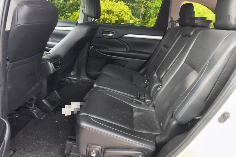 Used Toyota Highlander 2021 2.0T Four-Wheel Drive Luxury Edition 7 Seats Left Rear Seat