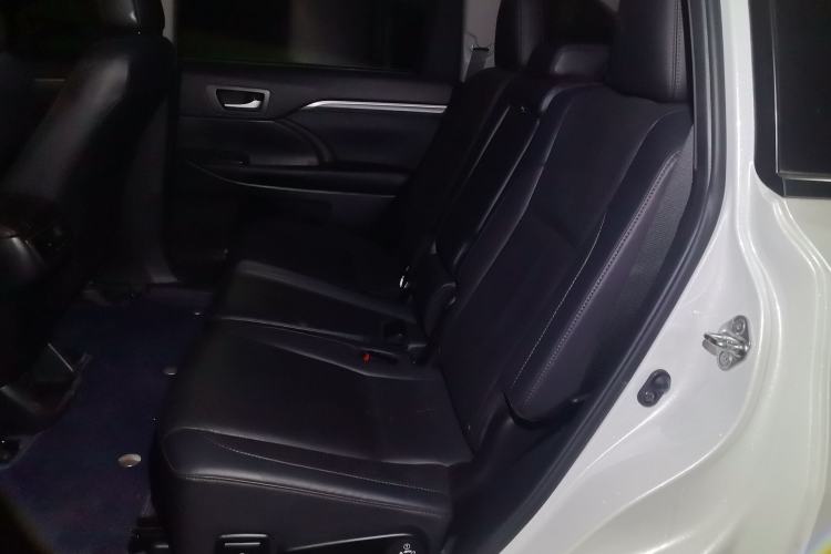 Used Toyota Highlander 2021 2.0T Four-Wheel Drive Luxury Edition 7 Seats Left Rear Seat