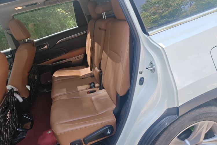 Used Toyota Highlander 2021 2.0T Four-Wheel Drive Prestige Version 7 Seats Left Rear Seat