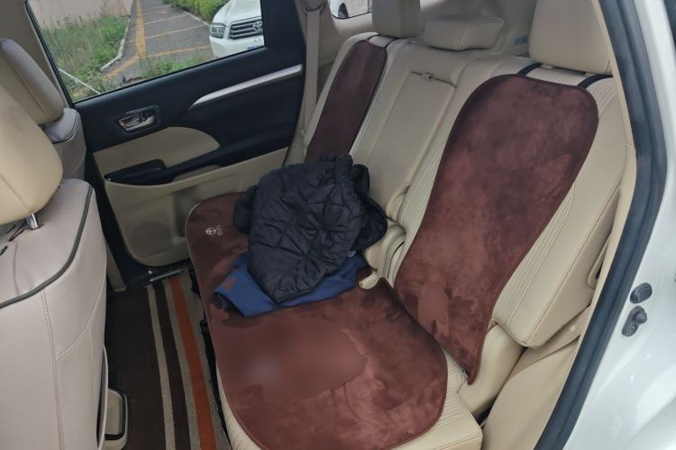 Used Toyota Highlander 2021 2.0T Two-Wheel Drive Elite Version 7-Seater Left Rear Seat