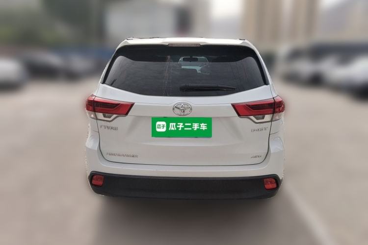 Used Toyota Highlander 2021 2.0T Four-Wheel Drive Elite Edition 7-Seater Rear
