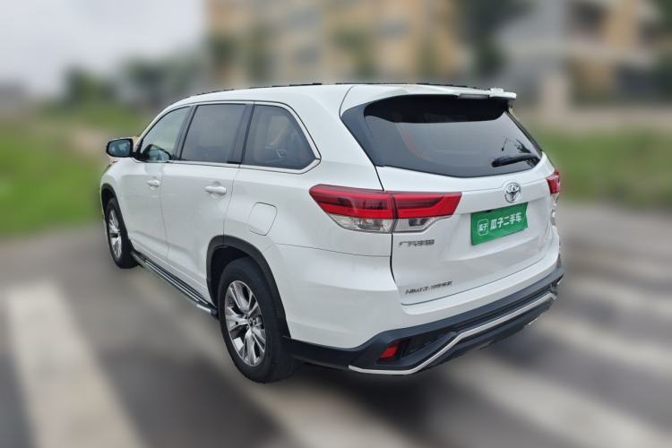Used Toyota Highlander 2021 2.0T Two-Wheel Drive Elite Version 7-Seater Rear Left 45 Deg