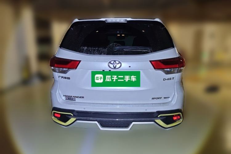 Used Toyota Highlander 2021 2.0T Four-Wheel Drive Prestige Version 7 Seats Rear
