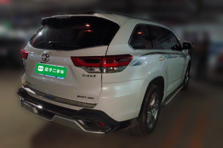 Used Toyota Highlander 2021 2.0T Four-Wheel Drive Luxury Edition 7 Seats Rear Right 45 Deg