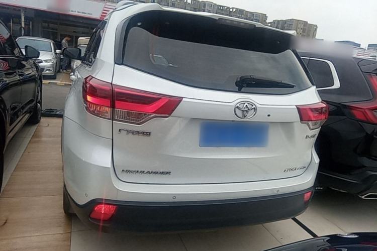 Used Toyota Highlander 2021 2.0T Four-Wheel Drive Prestige Version 7 Seats Rear