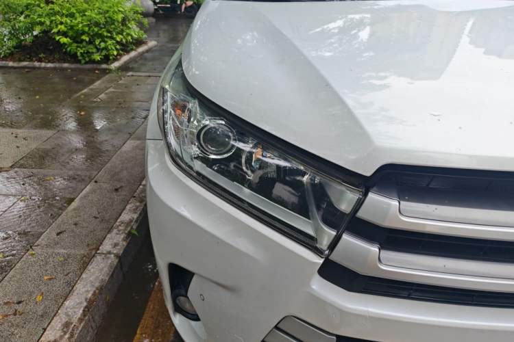 Used Toyota Highlander 2021 2.0T Four-Wheel Drive Luxury Edition 7 Seats Right Front Headlight